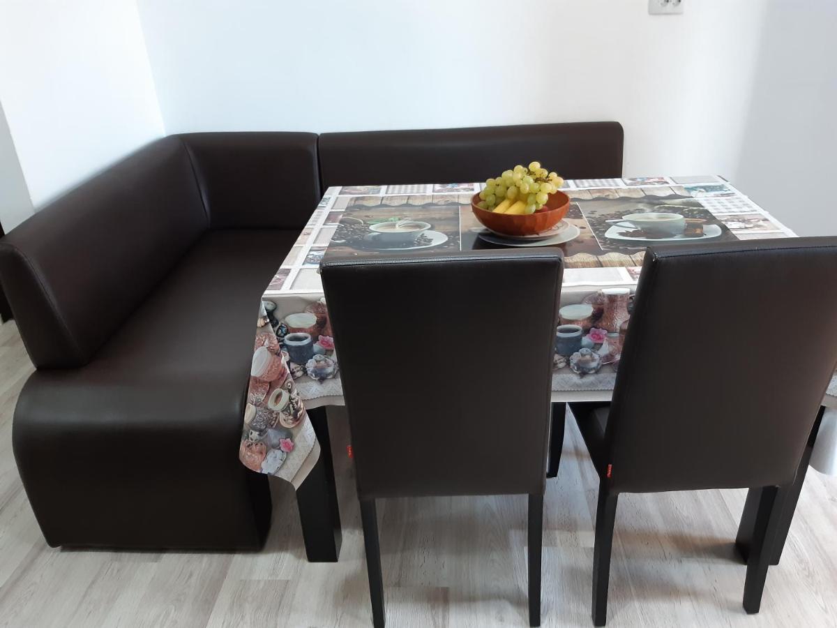 Apartament Robert Apartman Călimăneşti Kültér fotó